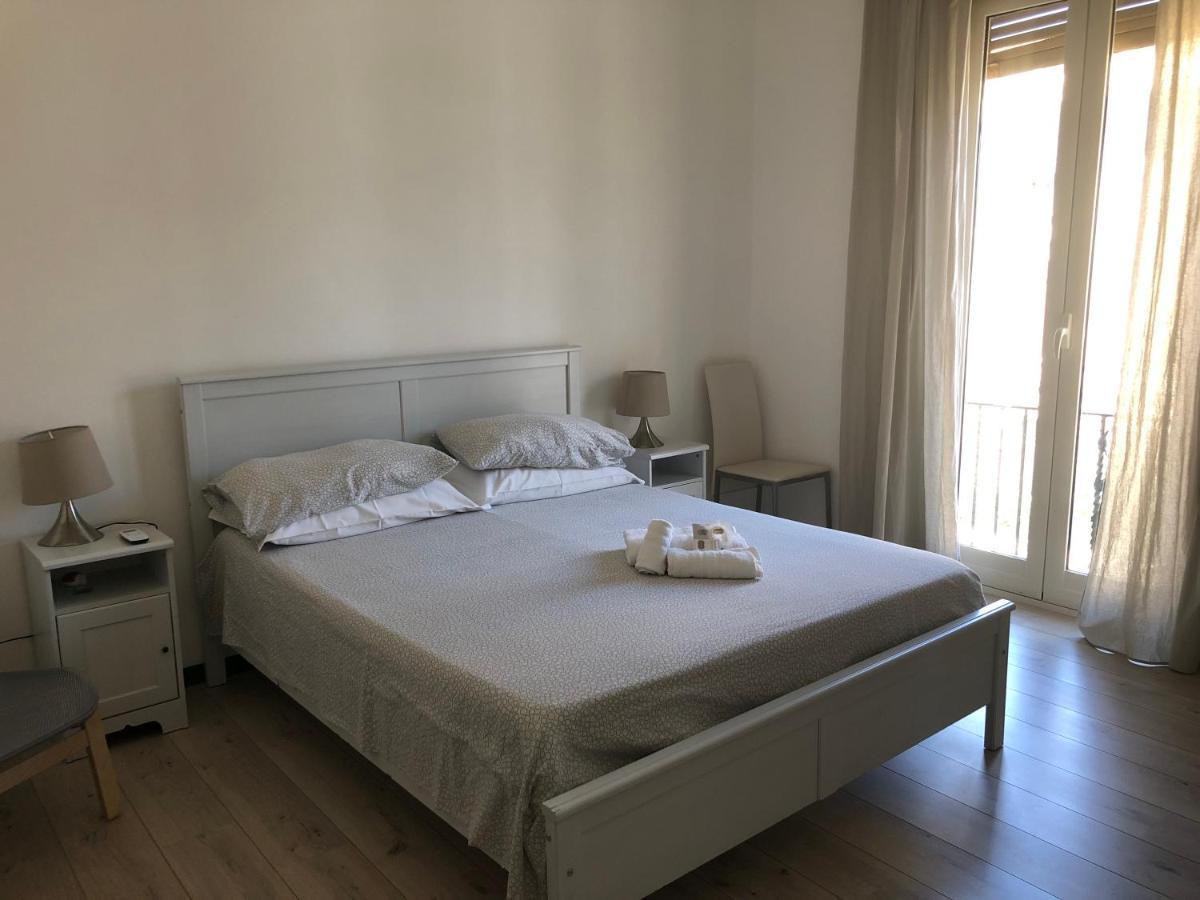 Cosmopolitan Palermo Hotell Exteriör bild